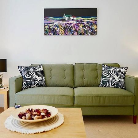 Super-Quiet Town Centre Flat 5 Min Walk To Station Appartement Tunbridge Wells Buitenkant foto