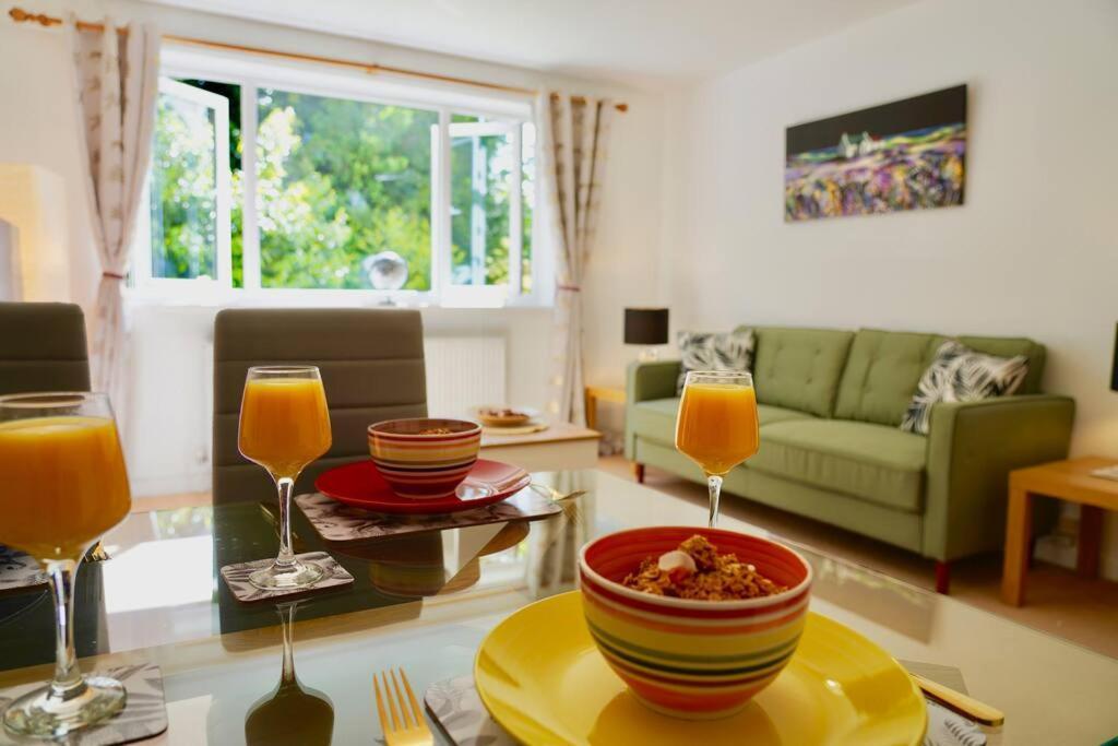 Super-Quiet Town Centre Flat 5 Min Walk To Station Appartement Tunbridge Wells Buitenkant foto